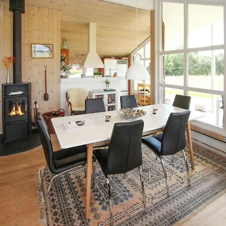 Stunning In Samso With Wifi Holiday home